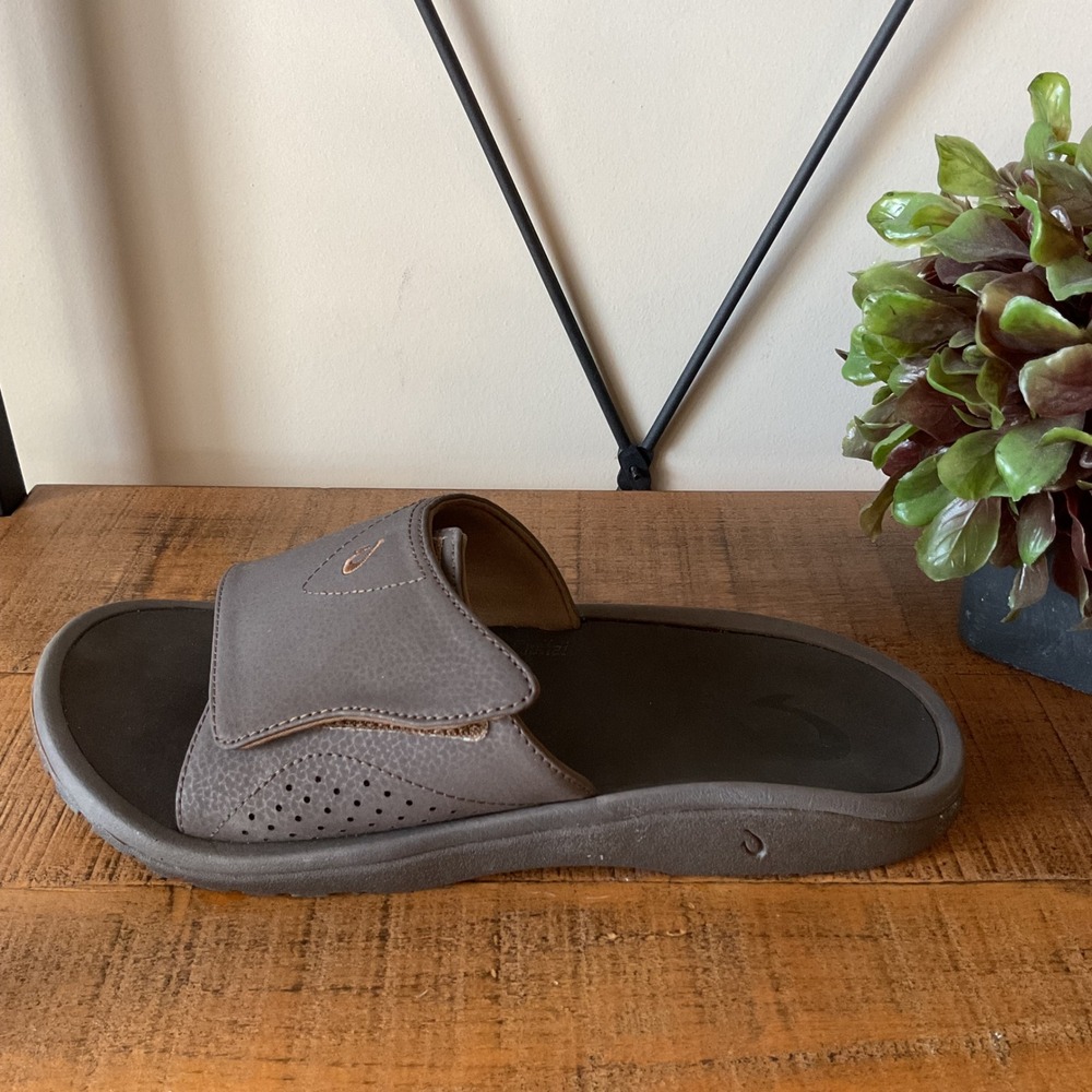 OluKai Nalu Slide Sandals Mens 11 Dark Java Brown Adjustable Beach Casual Surf
